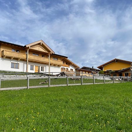 Gut Mitterlehen Apartment Elsbethen Bagian luar foto