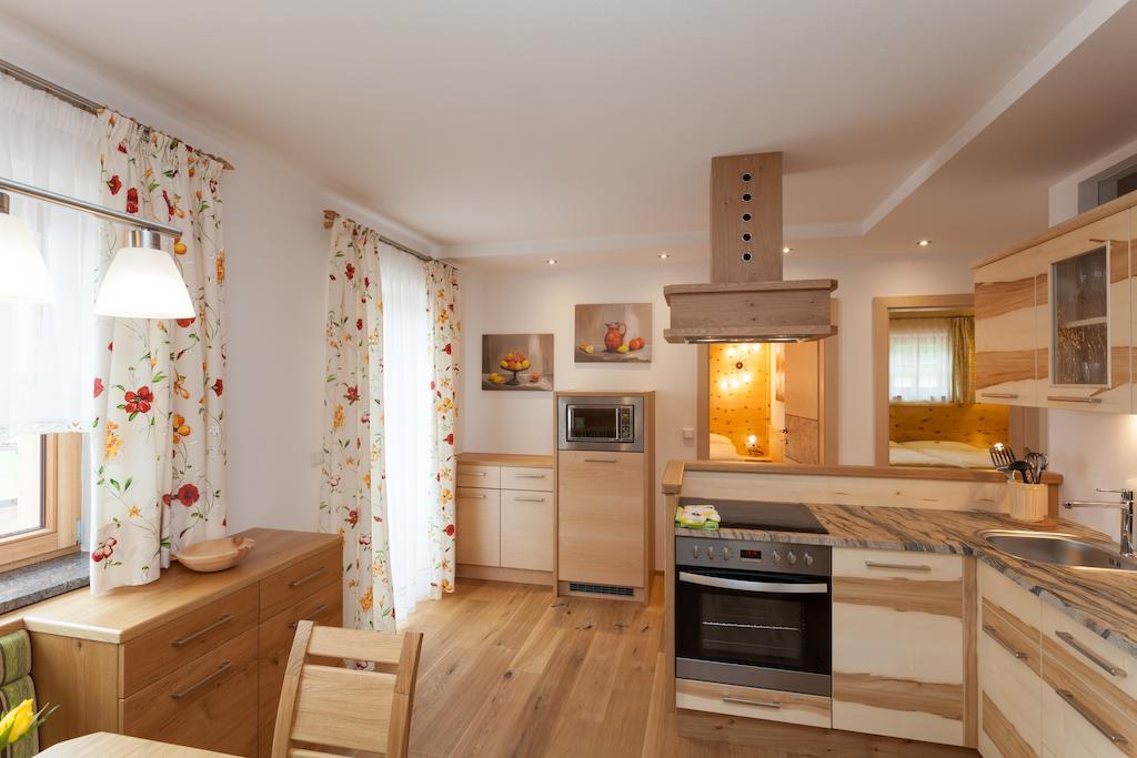 Gut Mitterlehen Apartment Elsbethen Bagian luar foto